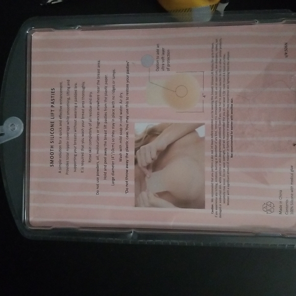 NWT Magic Curves  smooth silicone lift pasties - Picture 5 of 8